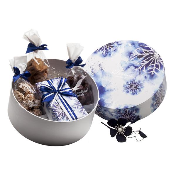 Луксозна кутия с ръчен белгийски шоколад Valentino Chocolatier, специална ръчна селекция за Коледа и зимните праници, За всеки повод подарък.