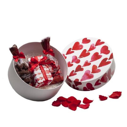 Луксозен шоколадов подарък за всеки повод, за Свети Валентин. Ръчно приготвен белгийски шоколад. Перфектен подарък за всеки празник