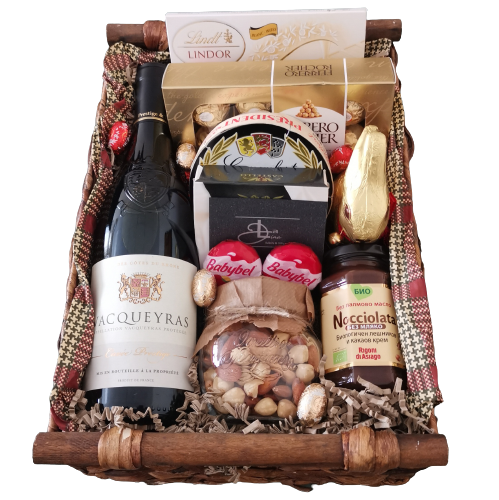 Подаръчна кошница с френско вино, сирене и шоколад. За всеки повод.