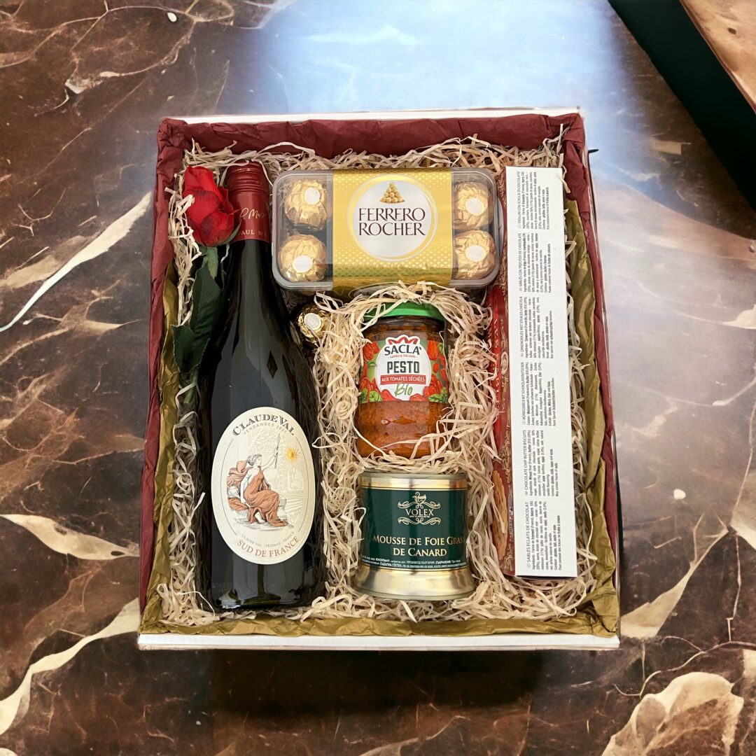 Подаръчна кутия с френско вино за всеки повод
